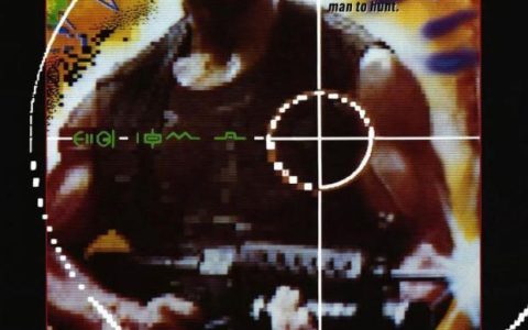 1987年美国7.7分科幻片《铁血战士》720P中英双字